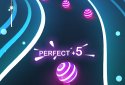 Dancing Road: Colour Of The Run! screenshot 3